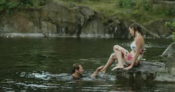 Кадр из фильма 2 Ягоды / 2Bobule (2009)