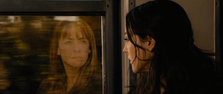 Кадр из фильма Не оглядывайся / Ne te retourne pas (2009)