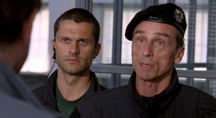 Кадр из фильма Фактор 8 / Faktor 8 - Der Tag ist gekommen (2009)