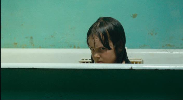 Кадр из фильма Волчок (2009)