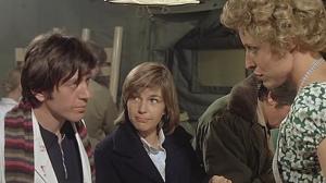 Кадры из фильма Военврач / Le toubib (1979)