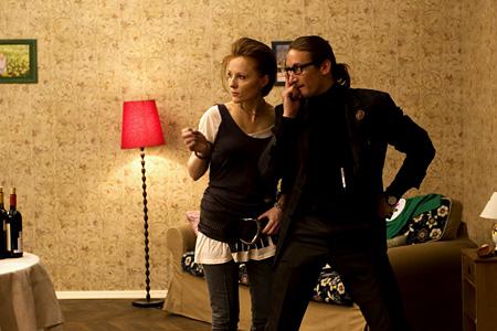 Кадр из фильма Обстоятельства / Love and Other Impossible Pursuits (2009)