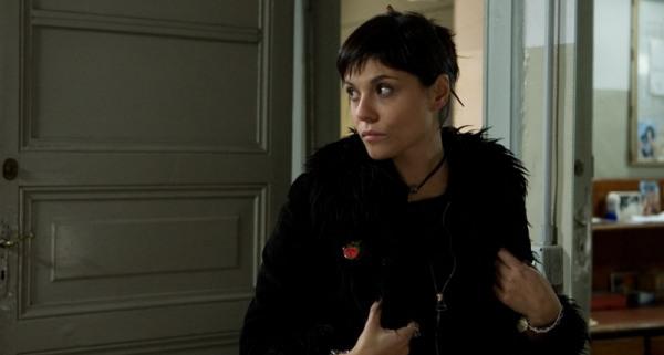 Кадр из фильма Двойной час / La doppia ora (2009)
