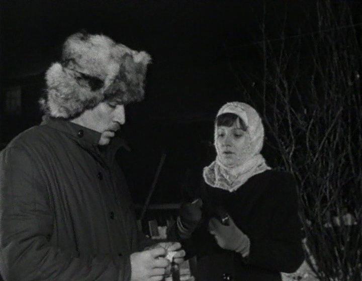 Кадр из фильма Здесь твой фронт (1983)