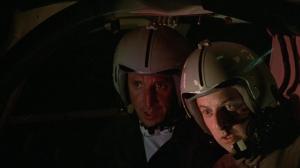 Кадры из фильма Голубой гром / Blue Thunder (1983)