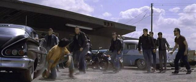 Кадр из фильма Изгои / The Outsiders (1983)