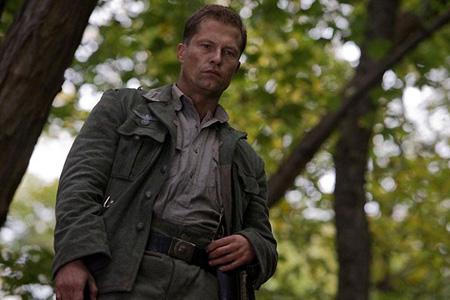 Кадр из фильма Бесславные ублюдки / Inglourious Basterds (2009)
