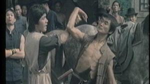Кадры из фильма Отряд когтистых бойцов / Hu ying (1983)