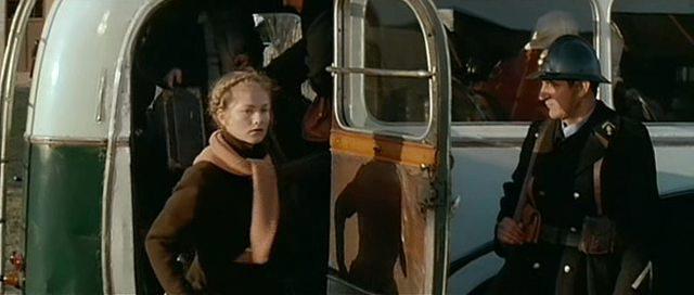 Кадр из фильма Любовь с первого взгляда / Coup de foudre (1983)