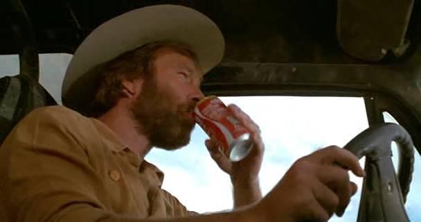 Кадр из фильма Одинокий волк МакКуэйд / Lone Wolf McQuade (1983)
