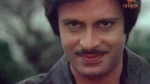 Кадры из фильма Кто и как? / Kaun? Kayse? (1983)