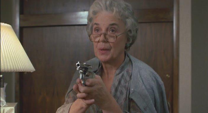 Кадр из фильма Школа выживания / The Survivors (1983)
