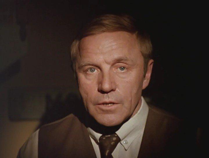 Кадр из фильма Без свидетелей (1983)