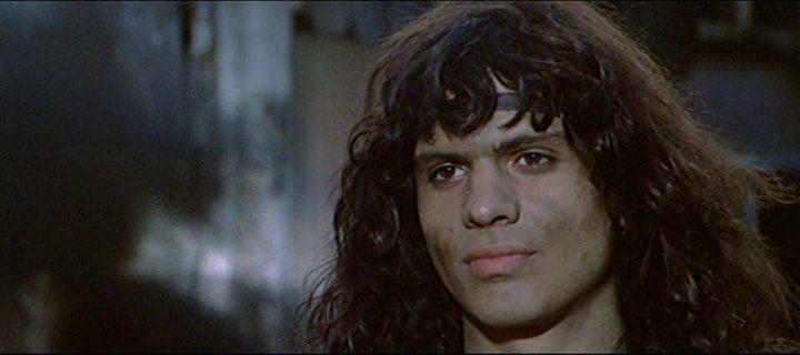 Кадр из фильма Воины Бронкса 2 :Побег из Бронкса / Fuga dal Bronx (1983)