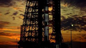 Кадры из фильма Цель - Луна / Moonshot (2009)