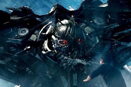 Кадр из фильма Трансформеры: Месть падших / Transformers: Revenge of the Fallen (2009)
