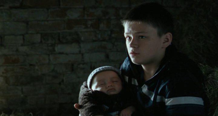 Кадр из фильма Мальчик, которого звали папой / A Boy Called Dad (2009)