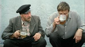 Кадры из фильма Любовь и голуби (1984)