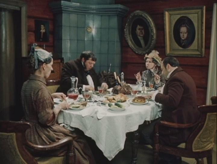 Кадр из фильма Мертвые души / 12+ (1984)