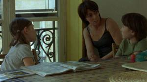 Кадры из фильма Юки и Нина / Yuki and Nina (2009)