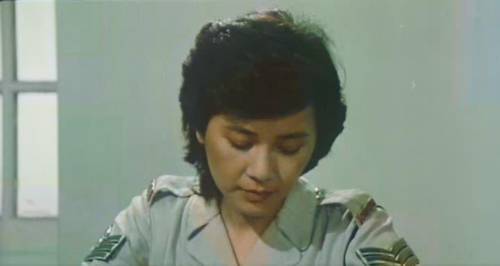Кадр из фильма Пом Пом / Shen yong shuang xiang pao (1984)