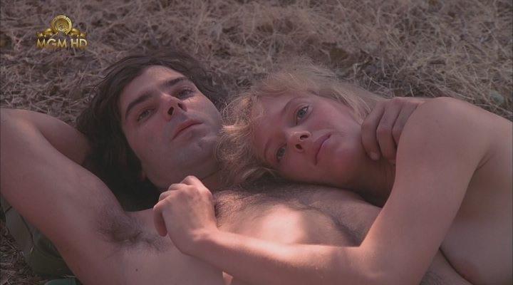Кадр из фильма Октавия / Happy Mother's Day, Love George (1984)