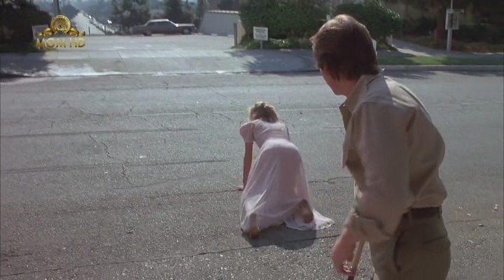 Кадр из фильма Октавия / Happy Mother's Day, Love George (1984)