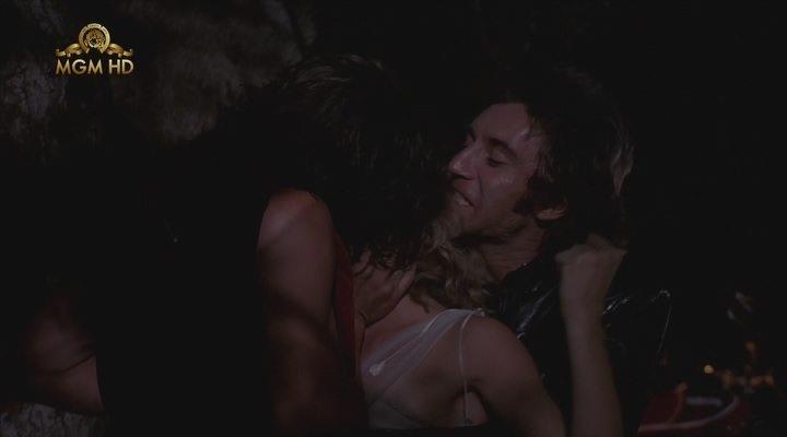 Кадр из фильма Октавия / Happy Mother's Day, Love George (1984)