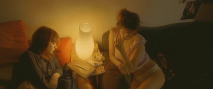 Кадр из фильма Вход в пустоту / Enter the Void (2009)