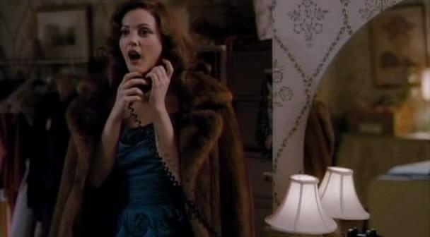 Кадр из фильма Серые сады / Grey Gardens (2009)