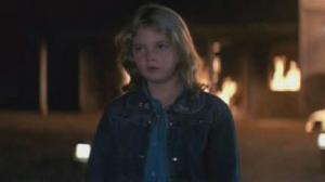 Кадры из фильма Порождающая огонь / Firestarter (1984)