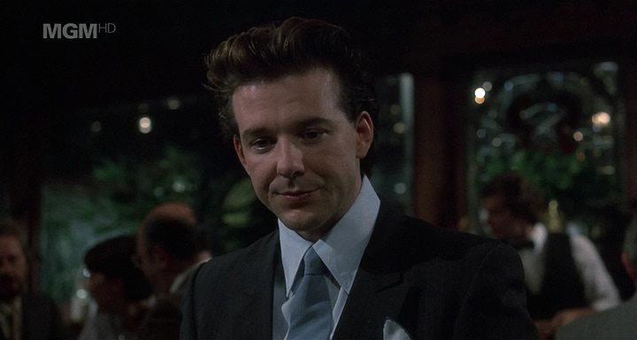 Кадр из фильма Крестный отец Гринвич-Виллидж / The Pope of Greenwich Village (1984)