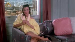 Кадры из фильма Женщина в красном / The Woman in Red (1984)