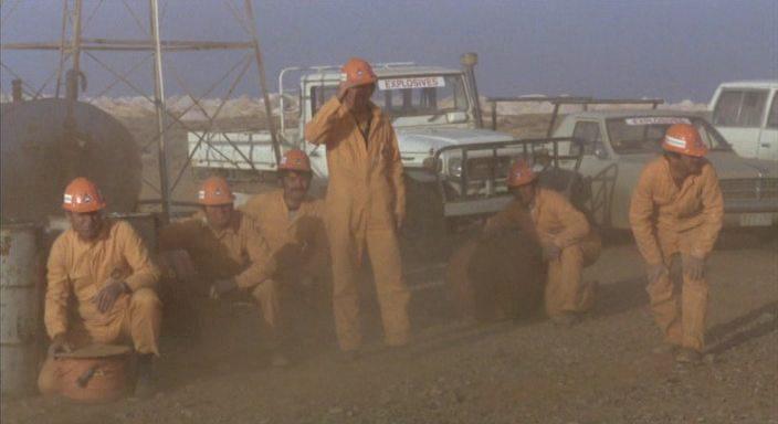 Кадр из фильма Там, где мечтают зеленые муравьи / Wo die grünen Ameisen träumen (1984)