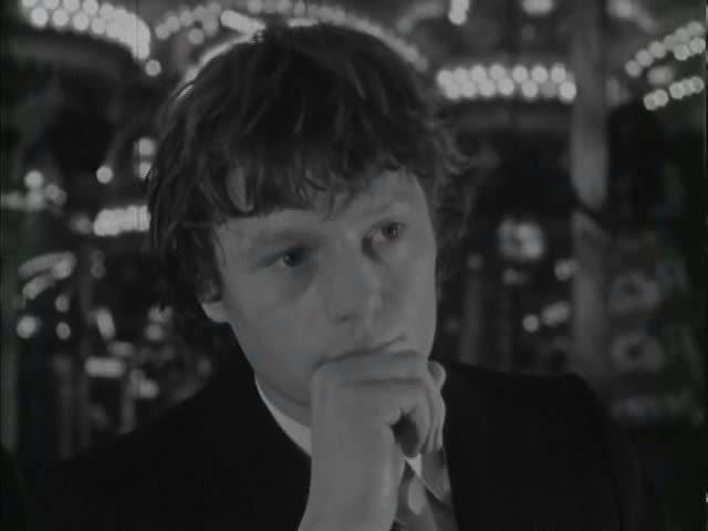 Кадр из фильма Три кроны для моряка / Les trois couronnes du matelot (1984)