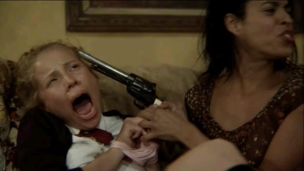 Кадр из фильма Беги, сyка, беги! / Run! Bitch Run! (2009)
