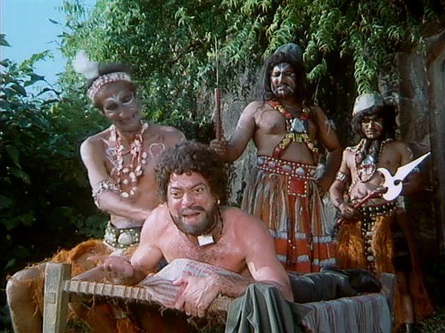 Кадр из фильма Старый храм / Purana Mandir (1984)
