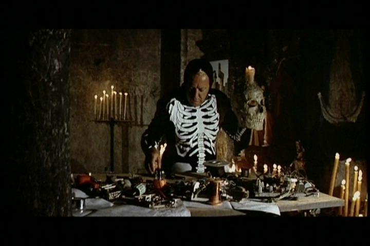 Кадр из фильма Месть пернатого змея / La vengeance du serpent à plumes (1984)