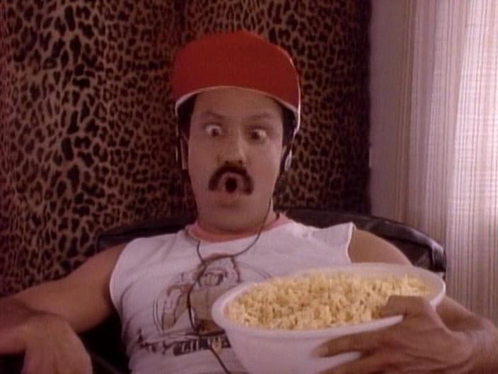 Кадр из фильма Прочь из моей комнаты! / Get Out of My Room (1985)