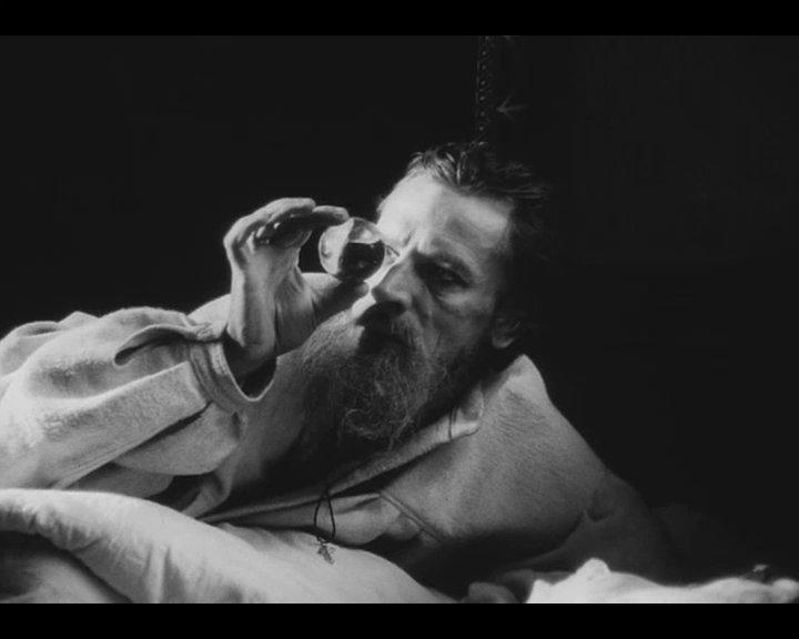 Кадр из фильма Простая смерть (1985)