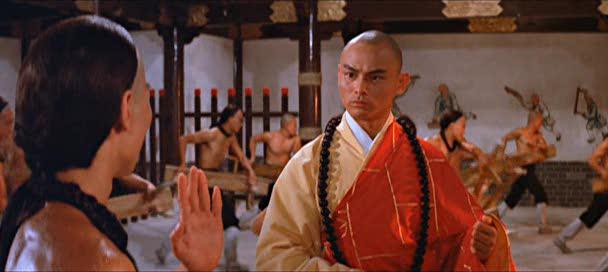 Кадр из фильма Ученики 36 ступеней Шаолиня / Pi li shi jie (1985)