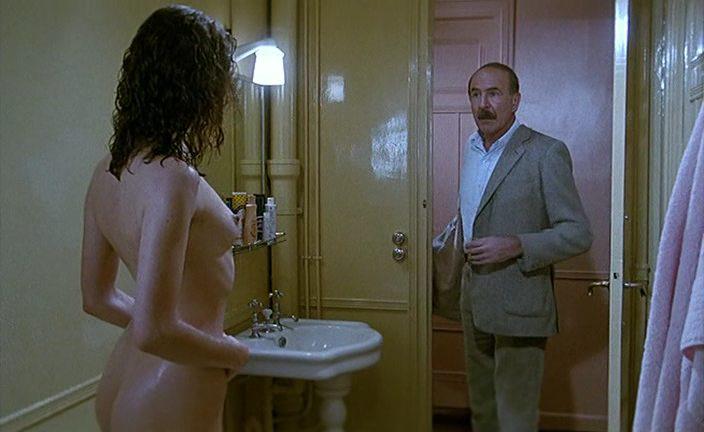 Кадр из фильма Любовь тайком / L'amour en douce (1985)