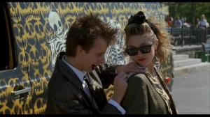 Кадры из фильма Отчаянно ищу Сьюзен / Desperately Seeking Susan (1985)