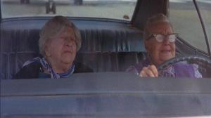 Кадры из фильма Надвигающееся насилие / Moving Violations (1985)