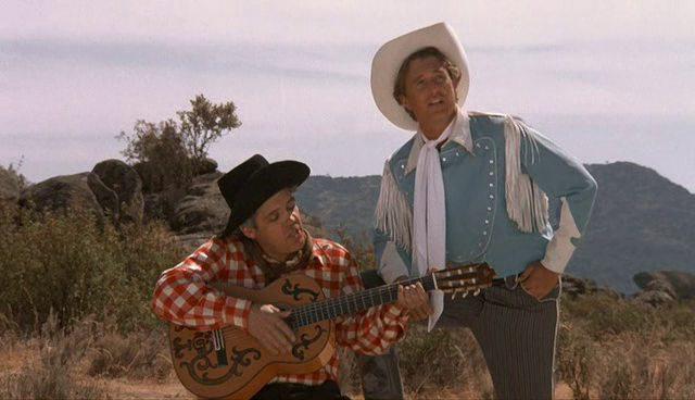 Кадр из фильма Ковбойская рапсодия / Rustlers' Rhapsody (1985)