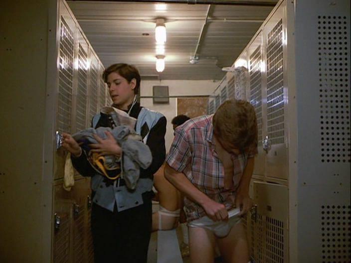 Кадр из фильма Парень что надо / Just One of the Guys (1985)