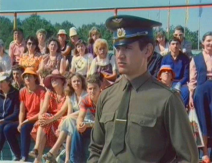 Кадр из фильма Парашютисты (1985)