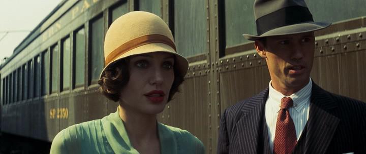 Кадр из фильма Подмена / Changeling (2009)