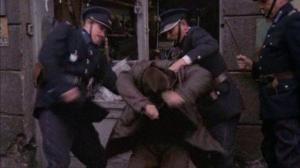 Кадры из фильма Кто этот человек / Kim jest ten czlowiek (1985)