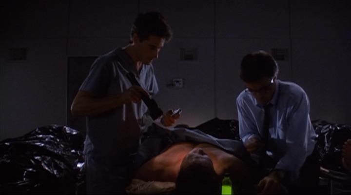 Кадр из фильма Реаниматор / Re-Animator (1985)